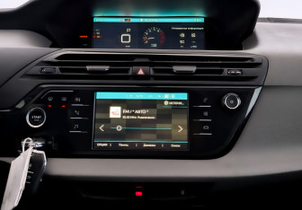 Подержанный автомобиль Citroen C4 Picasso 2017 года (15 фото)