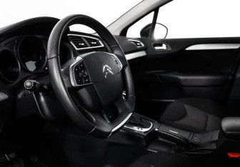 Подержанный автомобиль Citroen C4 Sedan 2019 года (8 фото)