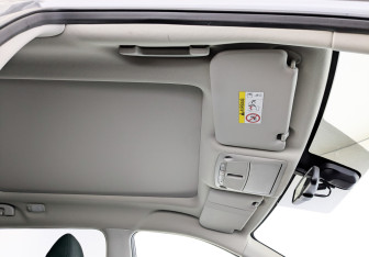 Подержанный автомобиль Nissan X-Trail 2015 года (22 фото)