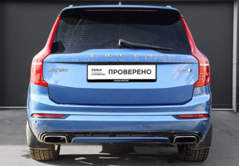 Подержанный автомобиль Volvo XC90 2016 года (5 фото)