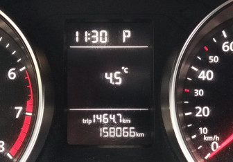 Подержанный автомобиль Volkswagen Jetta Sedan 2015 года (12 фото)