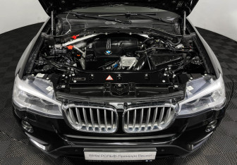 Подержанный автомобиль BMW X3 2014 года (10 фото)