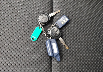 Подержанный автомобиль Suzuki Grand Vitara 2011 года (14 фото)