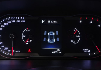 Подержанный автомобиль Hyundai Tucson 2022 года (16 фото)