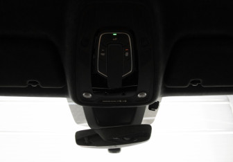 Подержанный автомобиль Audi Q8 2019 года (28 фото)