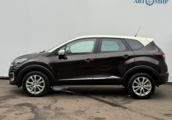 Подержанный автомобиль Renault Kaptur 2019 года (8 фото)