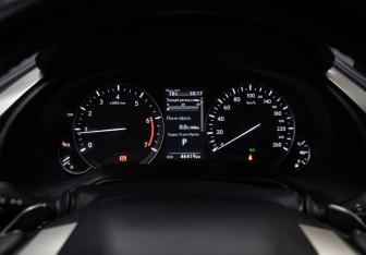 Подержанный автомобиль Lexus RX 2021 года (13 фото)