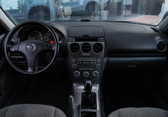 Подержанный автомобиль Mazda 6 Sedan 2005 года (9 фото)