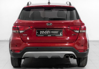 Подержанный автомобиль Kia Rio Hatchback 2020 года (6 фото)