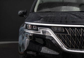 Подержанный автомобиль Kia Carnival 2021 года (41 фото)