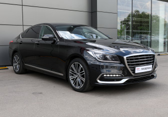 Подержанный автомобиль Genesis G80 2018 года (3 фото)