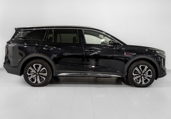 Новый Hongqi HS7 2025 (4 фото)