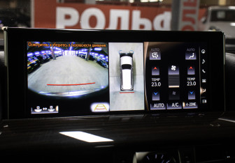 Подержанный автомобиль Lexus LX 2017 года (21 фото)