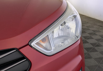 Подержанный автомобиль Hyundai Creta 2018 года (11 фото)