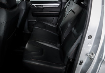 Подержанный автомобиль JAC T8 Pro 2023 года (10 фото)