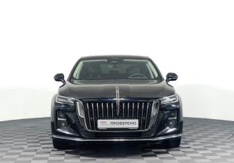 Подержанный автомобиль Hongqi H5 2023 года (2 фото)