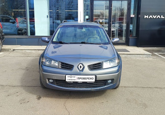 Подержанный автомобиль Renault Megane Wagon 2006 года (2 фото)