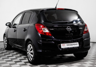 Подержанный автомобиль Opel Corsa 2008 года (12 фото)