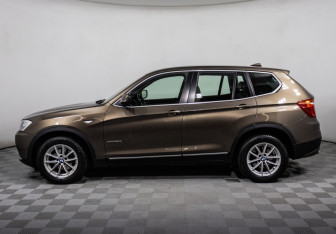 Подержанный автомобиль BMW X3 2012 года (8 фото)