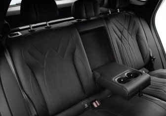 Подержанный автомобиль Exeed RX 2023 года (30 фото)