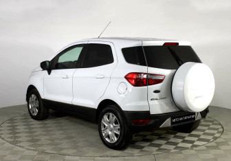 Подержанный автомобиль Ford EcoSport 2016 года (3 фото)