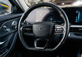 Подержанный автомобиль Chery Arrizo 8 2024 года (13 фото)