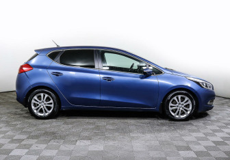 Подержанный автомобиль Kia Ceed Hatchback 2014 года (3 фото)