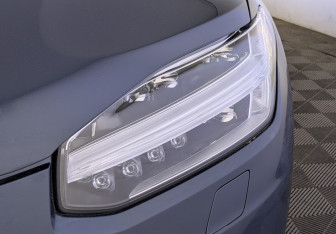 Подержанный автомобиль Volvo XC90 2018 года (11 фото)