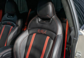 Подержанный автомобиль MINI Hatch 2021 года (11 фото)