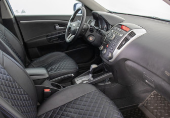 Подержанный автомобиль Kia Ceed Wagon 2011 года (9 фото)