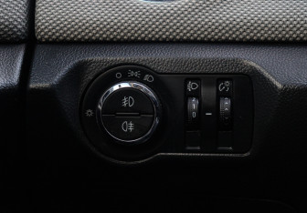 Подержанный автомобиль Chevrolet Cruze Sedan 2012 года (17 фото)