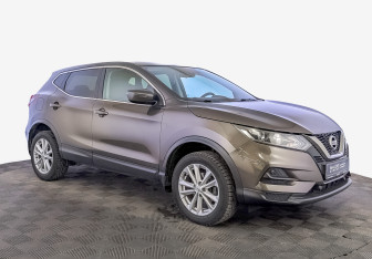 Подержанный автомобиль Nissan Qashqai 2021 года (3 фото)