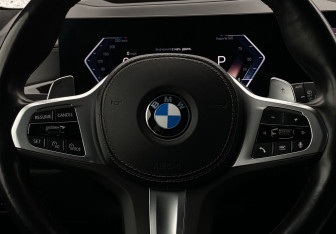 Подержанный автомобиль BMW X7 2022 года (17 фото)