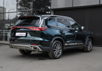 Подержанный автомобиль Chery Tiggo 8 Pro Max 2024 года (4 фото)