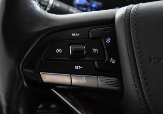 Подержанный автомобиль Cadillac Escalade Suv 2022 года (21 фото)