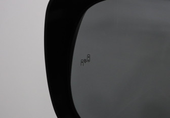 Подержанный автомобиль Toyota Land Cruiser Prado 2013 года (14 фото)