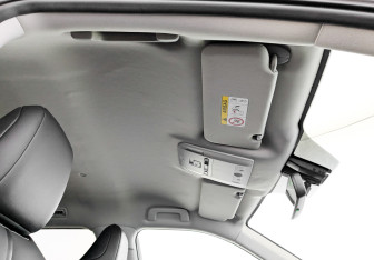 Подержанный автомобиль Toyota Highlander 2021 года (23 фото)