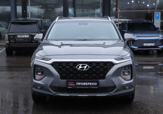 Подержанный автомобиль Hyundai Santa Fe 2019 года (2 фото)