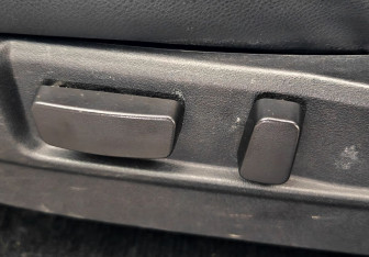 Подержанный автомобиль Mitsubishi Pajero Sport 2011 года (18 фото)