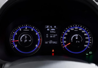 Подержанный автомобиль Hyundai i40 Sedan 2016 года (15 фото)