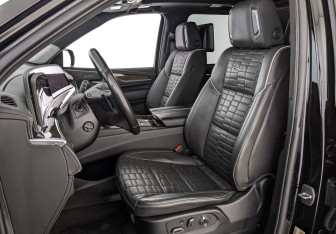 Подержанный автомобиль Cadillac Escalade Suv 2023 года (20 фото)