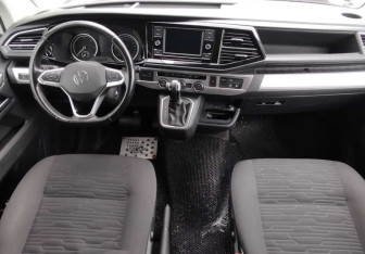 Подержанный автомобиль Volkswagen Multivan 2020 года (9 фото)