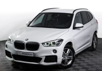 Подержанный автомобиль BMW X1 2019 года (21 фото)