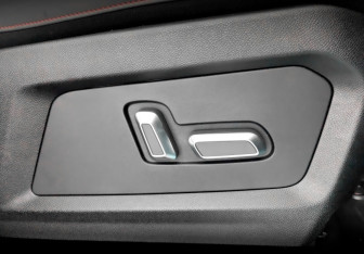 Подержанный автомобиль Jetour T2 2024 года (25 фото)