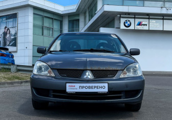 Подержанный автомобиль Mitsubishi Lancer Sedan 2007 года (2 фото)