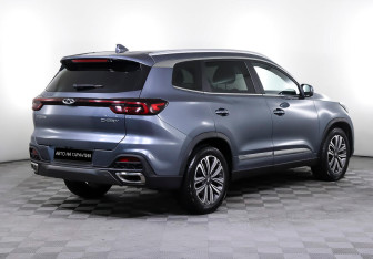 Подержанный автомобиль Chery Tiggo 8 2020 года (5 фото)