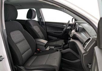 Подержанный автомобиль Hyundai Tucson 2020 года (24 фото)