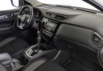 Подержанный автомобиль Nissan Qashqai 2021 года (13 фото)