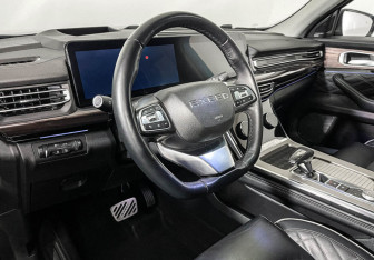 Подержанный автомобиль Exeed VX 2022 года (13 фото)