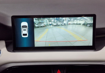 Подержанный автомобиль Kaiyi E5 2023 года (6 фото)